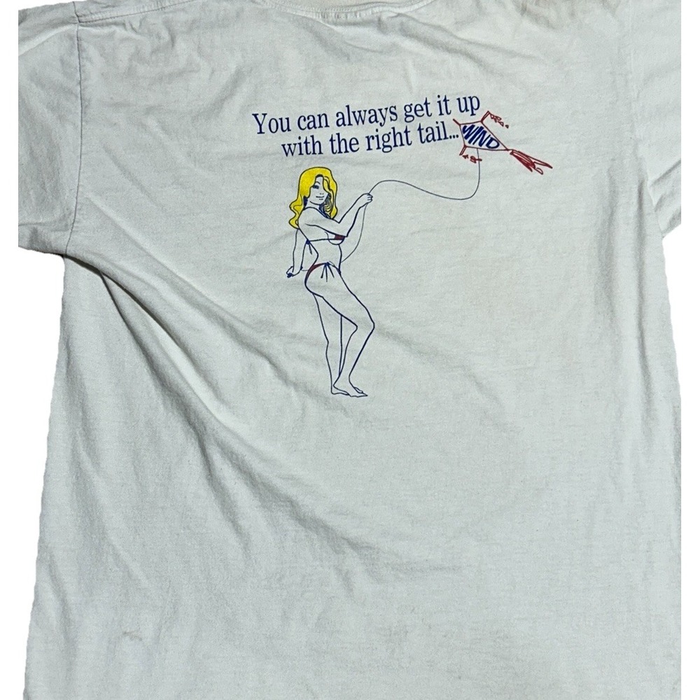 Vintage 90s Risqué‎ Humor T-Shirt Kite Flying Graphic Adult Novelty Gildan L